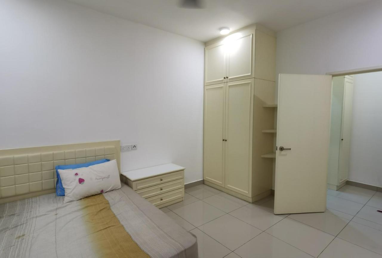 R&C Homestay 4 อิโปห์ ภายนอก รูปภาพ